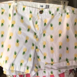 Old Navy pineapple shirts sz 20